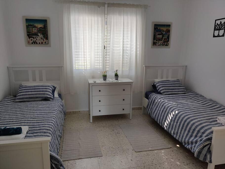 Rachel Suite By The Pool Paphos Bagian luar foto