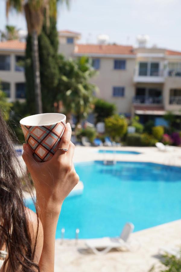 Rachel Suite By The Pool Paphos Bagian luar foto